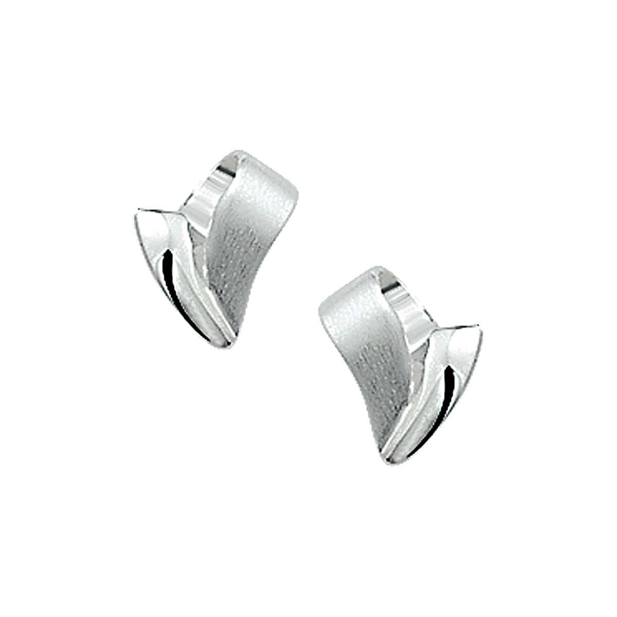 Gerhodineerd 925 zilveren oorknoppen met een afmeting van 9x7mm.