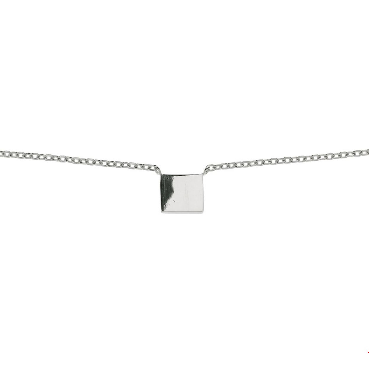 Beschrijving: Gerhodineerd zilveren collier met een vierkantje. De lengte bedraagt 40.5cm met 5cm extensie. 
Verpakt per: 1
Doelgroep: dames
Breedte: 10.5 mm
Kortste lengte: 40.5 mm
Langste lengte: 45.5 mm
Hoogte: 8 mm