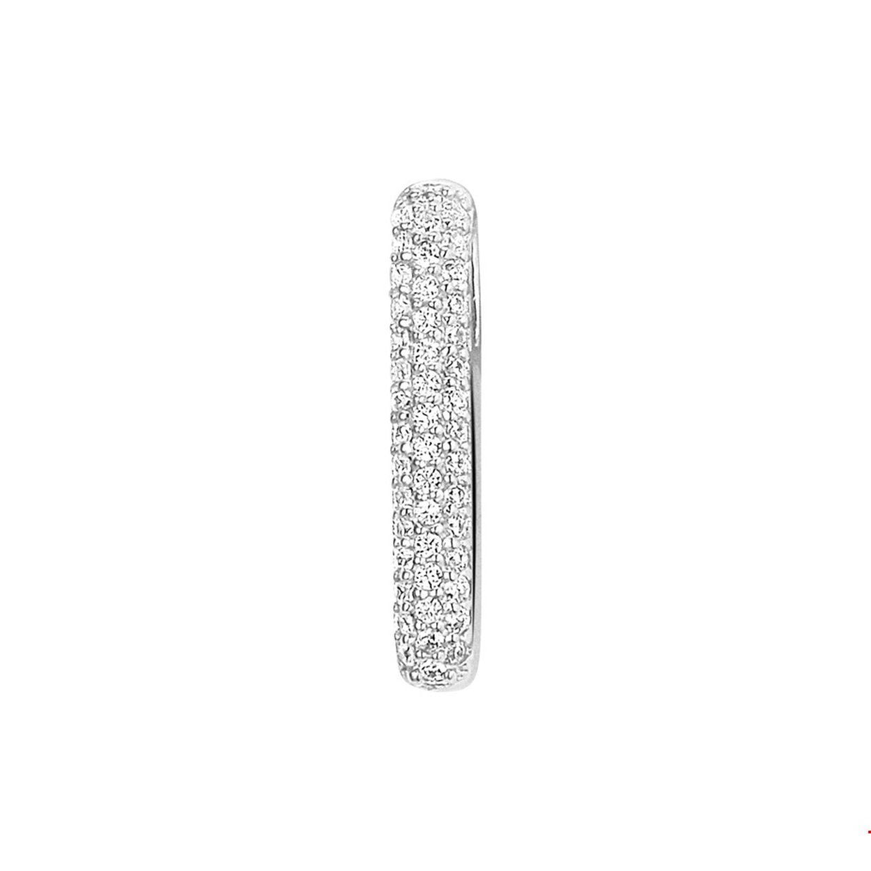Doelgroep: dames
Breedte: 3 mm
Hoogte: 19 mm
Zetting: pave