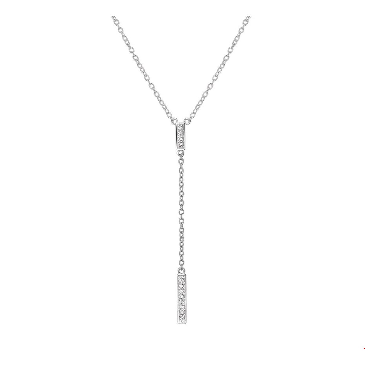 Beschrijving: Trendy zilveren anker collier met twee zirkonia balkjes en een sliert van 4.5 cm. De schakelbreedte van dit collier is 1.2mm. Het collier is afgewerkt met een rhodiumlaag die het sieraad beschermt tegen krassen en slijtage voor een langdurige glans. Ben jij helemaal van het hier en nu en hou jij van trendy accessoires dan is dit collier helemaal jou ding!

Doelgroep: dames
Breedte: 2 mm
Kortste lengte: 41 mm
Langste lengte: 45 mm
Hoogte: 12.5 mm
Zetting: entourage (rijzetting)
