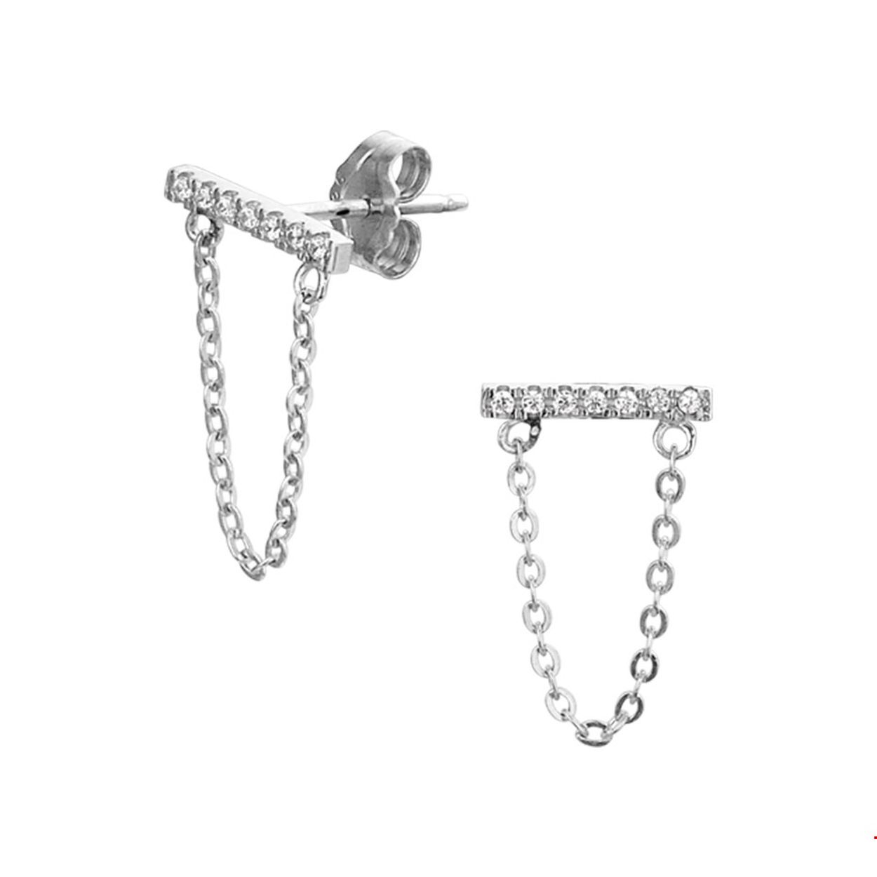 Beschrijving: Trendy gerhodineerd zilveren oorhangers uitgevoerd met een luxe rijzetting van briljant geslepen zirkonia in een balkje en anker schakel die weerszijde met elkaar verbind. De oorhangers hebben een afmeting van 3.5x10.5mm en een totale lengte van 1.7cm. INFO: Gerhodineerd zilver is door de rhodiumlaag beter bestand tegen verkleuren en krassen.
Verpakt per: 1
Doelgroep: dames
Breedte: 10.5 mm
Hoogte: 17 mm
Zetting: alliance (rijzetting)