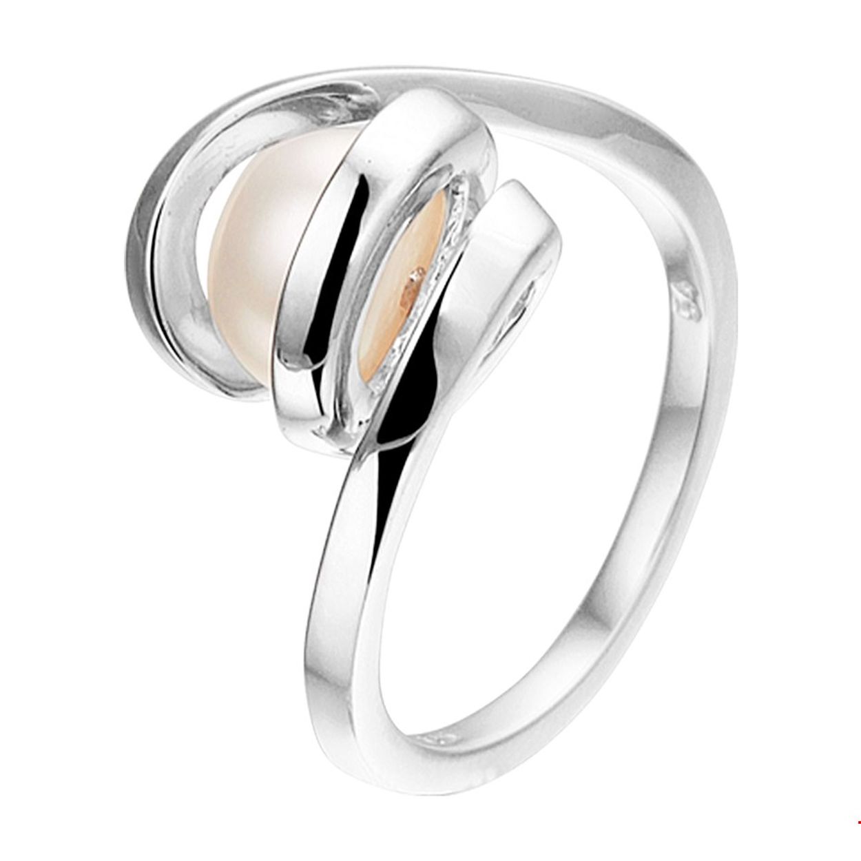 Stijlvol gerhodineerd zilveren 12mm brede ring uitgevoerd met een zoetwaterparel van 7.5mm. De glanzende witte parel in combinatie met het unieke design van de ring maken dit sieraad tot een echte eyecatcher. De ring is te combineren met parel sieraden uit onze collectie. Zo creeer je elke keer weer een nieuwe look!.