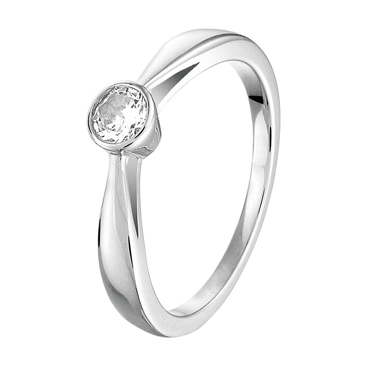 Beschrijving: Klassiek gerhodineerd zilveren 4.5mm brede ring uitgevoerd met een solitaire zirkoina in een zetkast. Door het tijdloze ontwerp met de schitterende zirkonia steen kunt u de ring nog jarenlang zorgeloos dragen. Tip: Combineer de ring met andere tijdloze sieraden uit onze collectie en creeer zo elke keer weer een nieuwe look!.
Uniekenummer serie: 39637
Verpakt per: 1
Doelgroep: dames
Ringmaat: 15.50 mm (49)
Breedte: 4.5 mm
Zetting: solitaire (kastzetting)