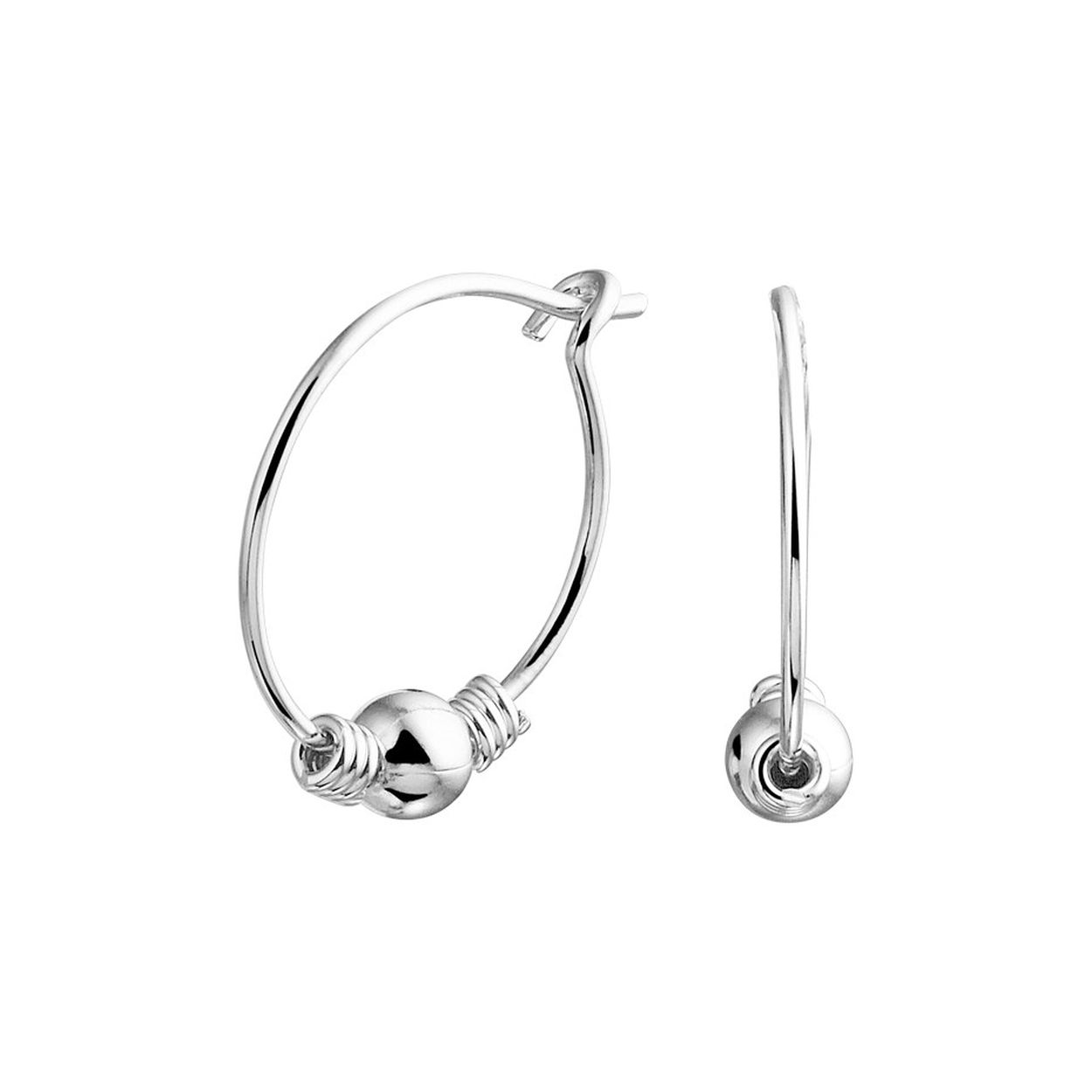 Beschrijving: Trendy gerhodineerd zilveren creolen met een afmeting van 15x0.8mm uitgevoerd met een poli afgewerkt bolletje van 4mm. Info: Gerhodineerd zilver is door de rhodiumlaag beter bestand tegen verkleuren en krassen.