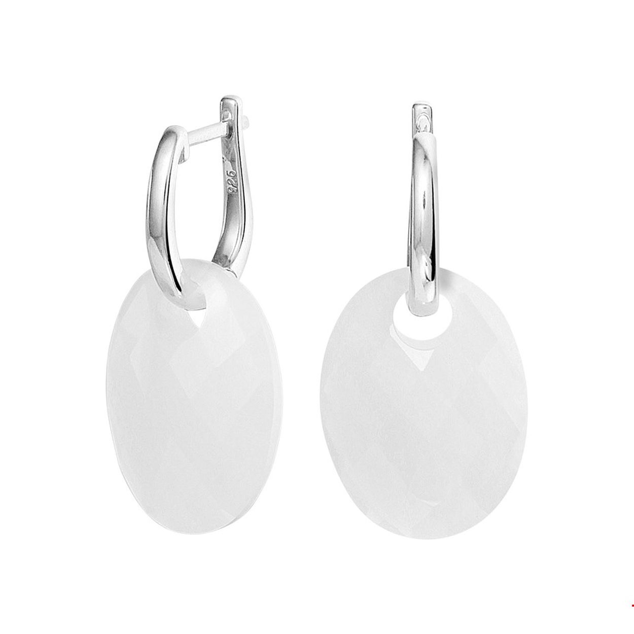 Gerhodineerd zilveren oorringen uitgevoerd met een schitterende agaat van 20x15mm. Tip: Leuk om kado te geven! Zie je ze al stralen?