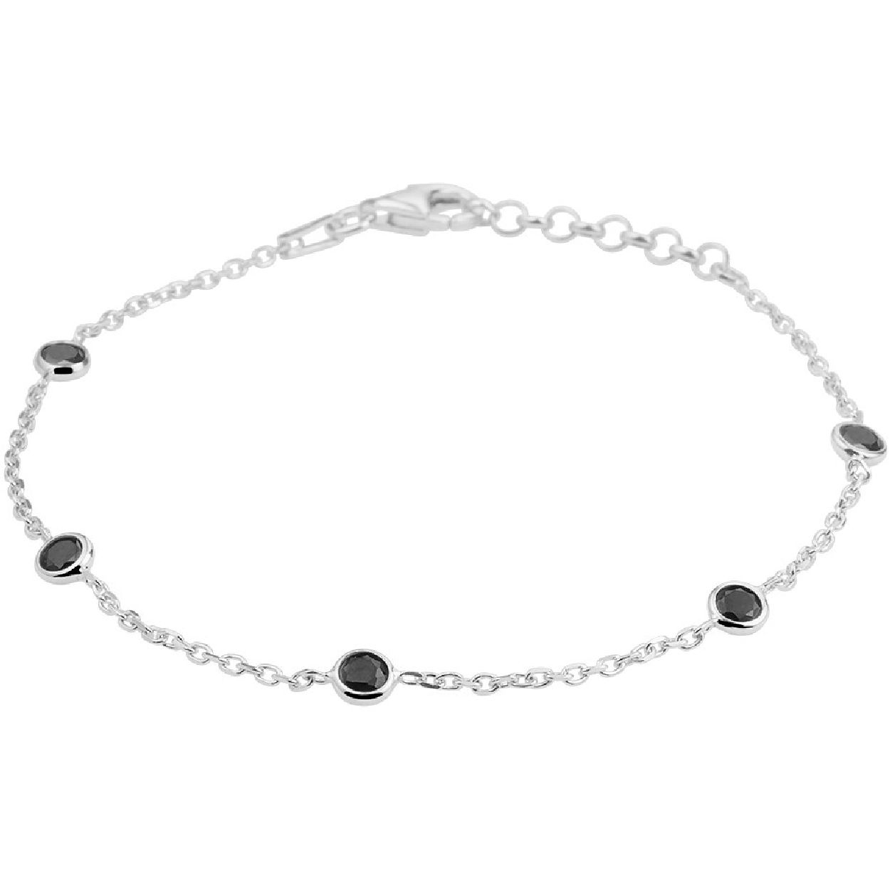 De armband is gemaakt van gerhodineerd zilver en is zwartkleurig. Het is een sieraad voor dames.