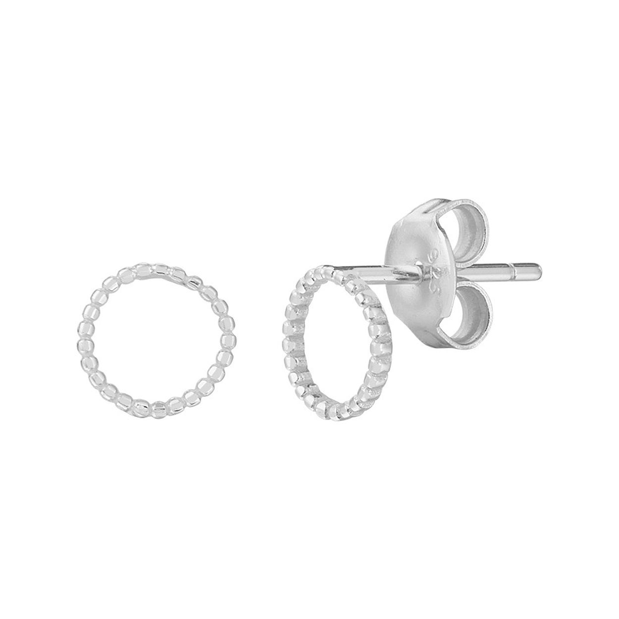 Gerhodineerd 925 zilveren oorknoppen uitgevoerd in de vorm van een rondje. De oorknoppen hebben een diameter van 6.5mm.