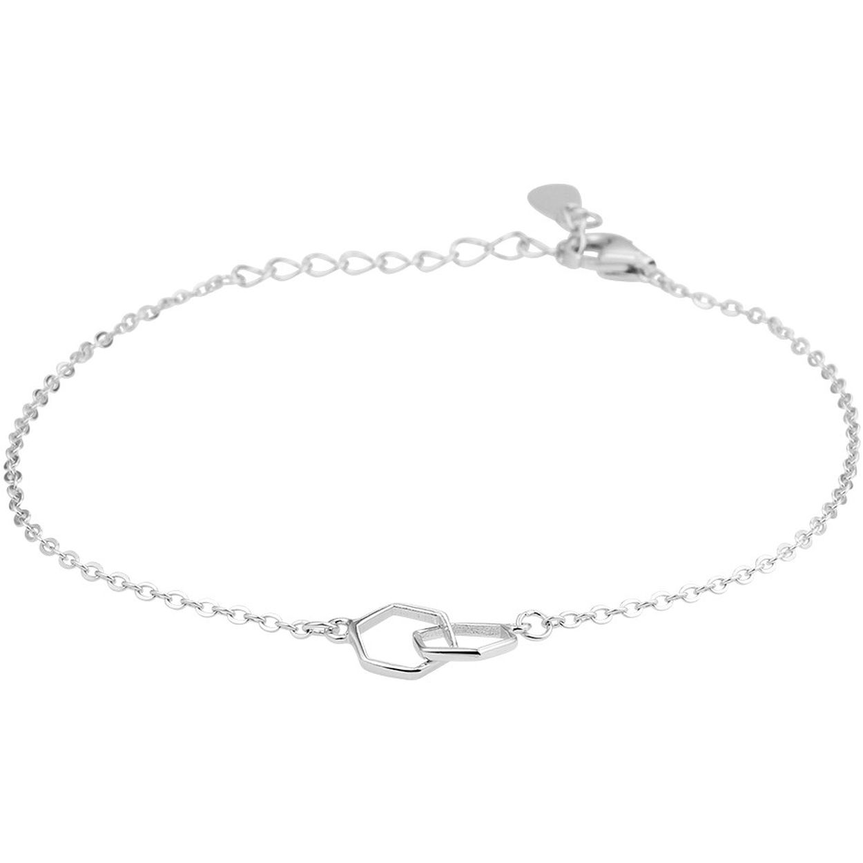 Gerhodineerd 925 zilveren armband uitgevoerd met twee zeshoeken. De armband heeft een draaglengte van 16cm met een extensie van 3cm en een stevige karabijn sluiting. De zeshoeken hebben een hoogte van 6.5mm.
