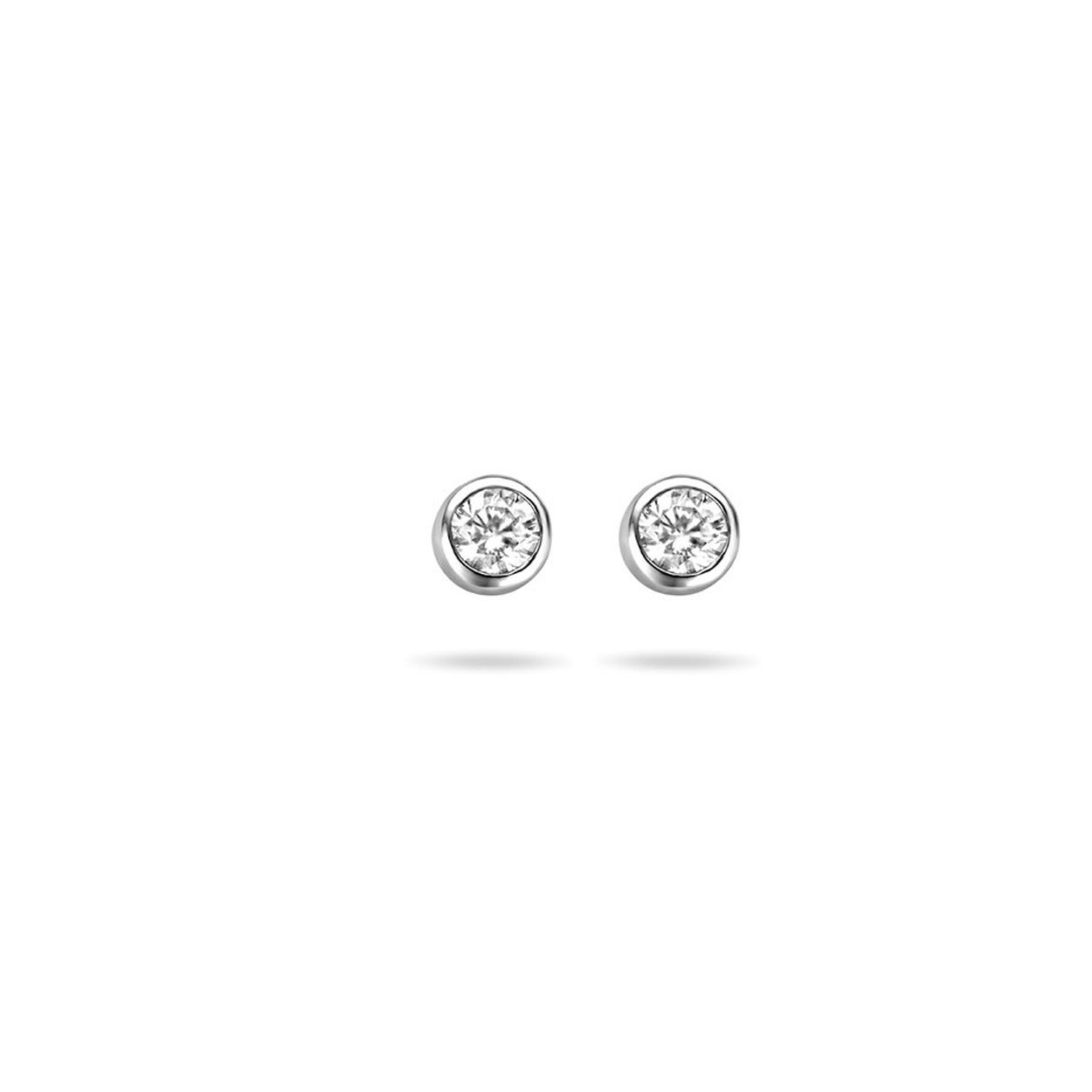 Gerhodineerd 925 zilveren oorknoppen uitgevoerd met een schitterende zirkonia. De oorknoppen hebben een diameter van 4mm.