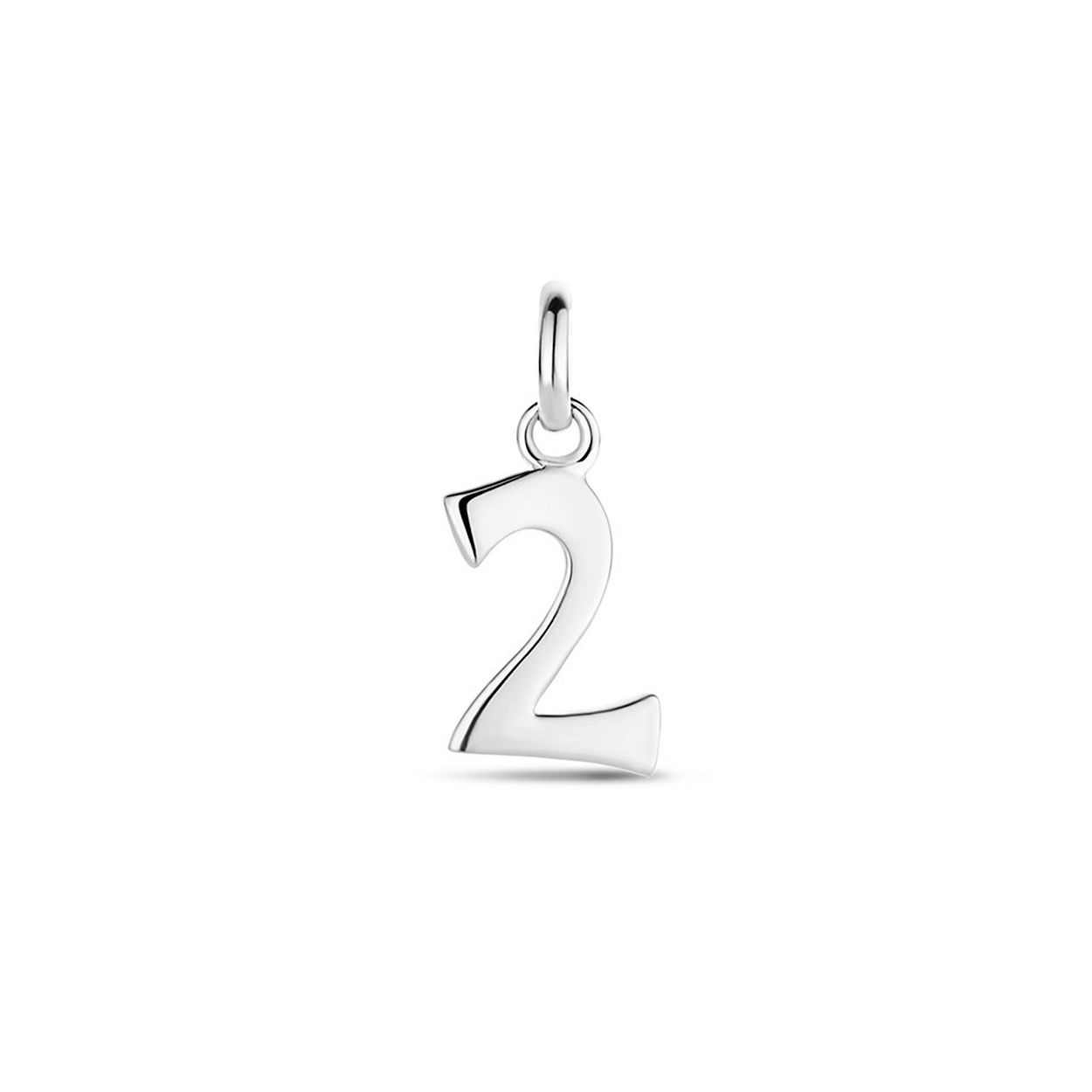 Gerhodineerd 925 zilveren hanger uitgevoerd in het cijfer 2. De hanger heeft een totale hoogte van 1.6cm en een breedte van 7mm.