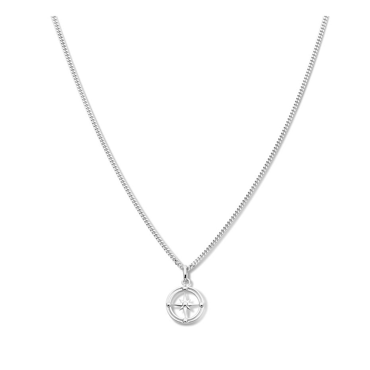 Gerhodineerd 925 zilveren collier uitgevoerd met een ronde hanger met daarin een ster. Het collier heeft een draaglengte van 41cm met een extensie van 4cm en een stevige karabijn sluiting. De hanger heeft een totale hoogte van 2.5cm en een diameter van 15.5mm.