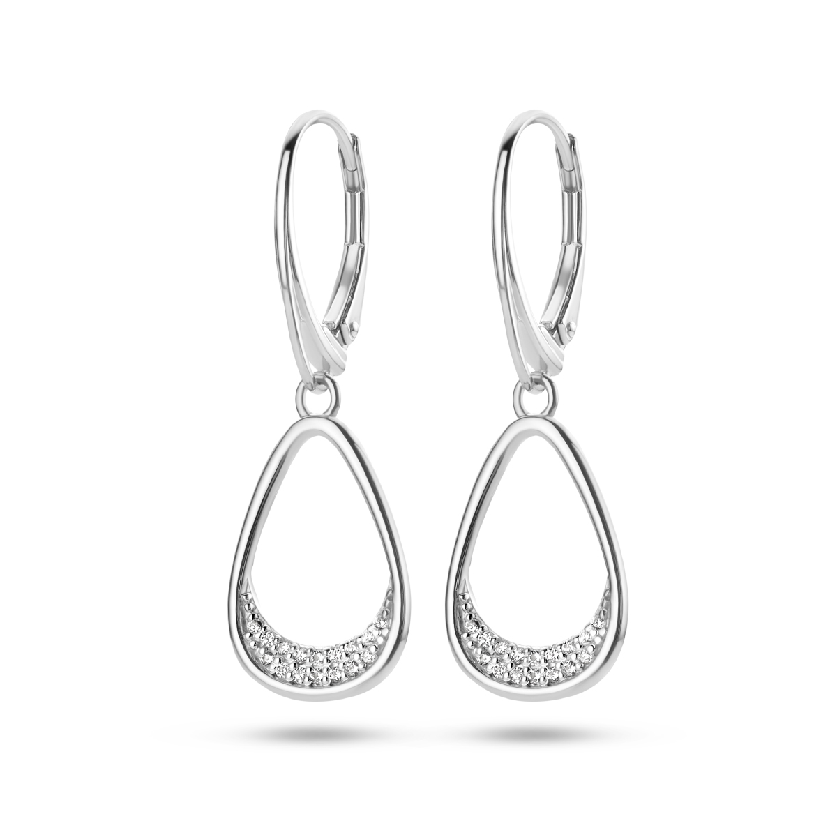 Gerhodineerd 925 zilveren oorhangers.