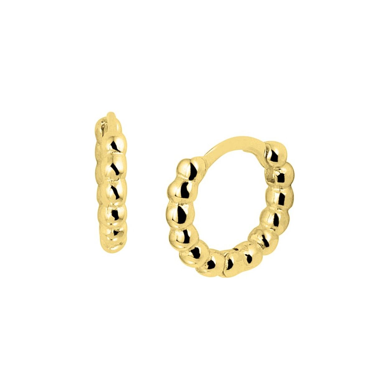 Beschrijving: Trendy geelgoud op zilveren klapcreolen met een poli afwerking en een stevige scharniersluiting. De klapcreolen zijn goed te combineren met bijpassende sieraden uit onze collectie.