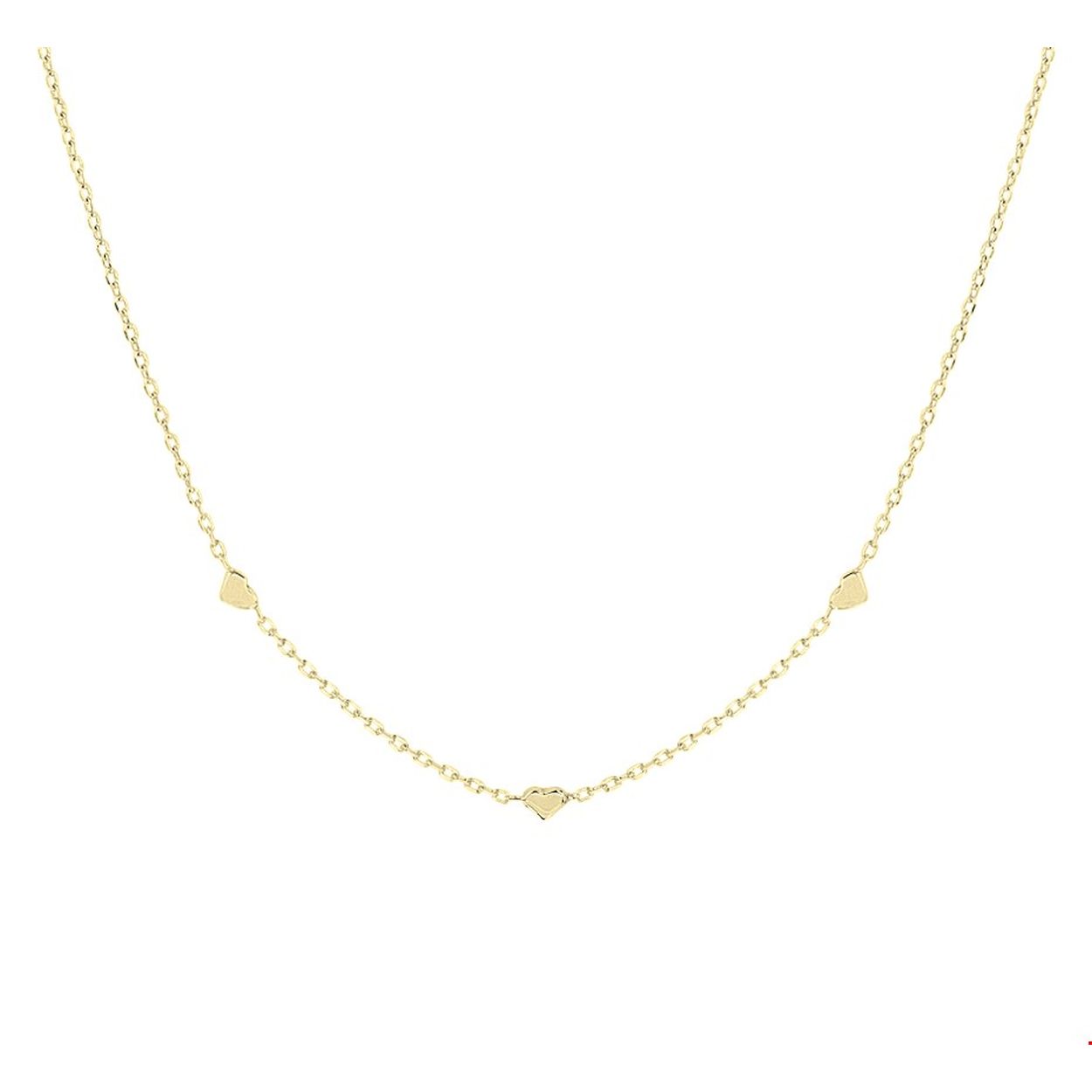 Beschrijving: Trendy geelgoud op zilveren anker collier uitgevoerd met 3 hartjes. Door de subtiele uitstraling kan het collier dagelijks gedragen worden en past deze bij veel verschillende outfits. Het collier heeft een draaglengte van 41cm en een extensie van 4cm.