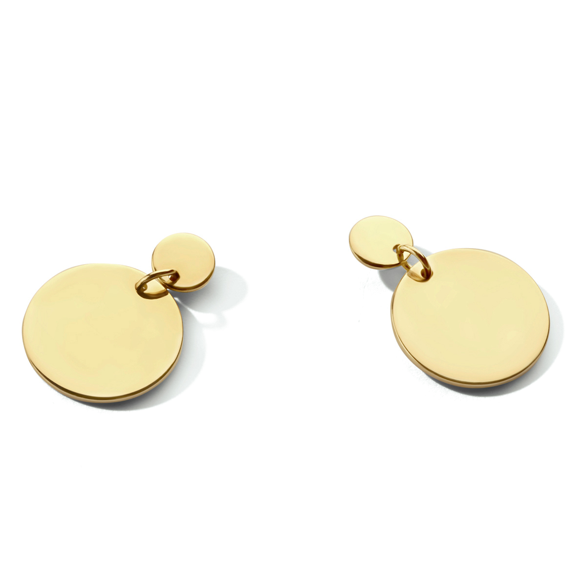 Geelgoud op 925 zilveren oorhangers. De rondjes hebben diameters van 4 en 10.5mm. Geen garantie op plating.
