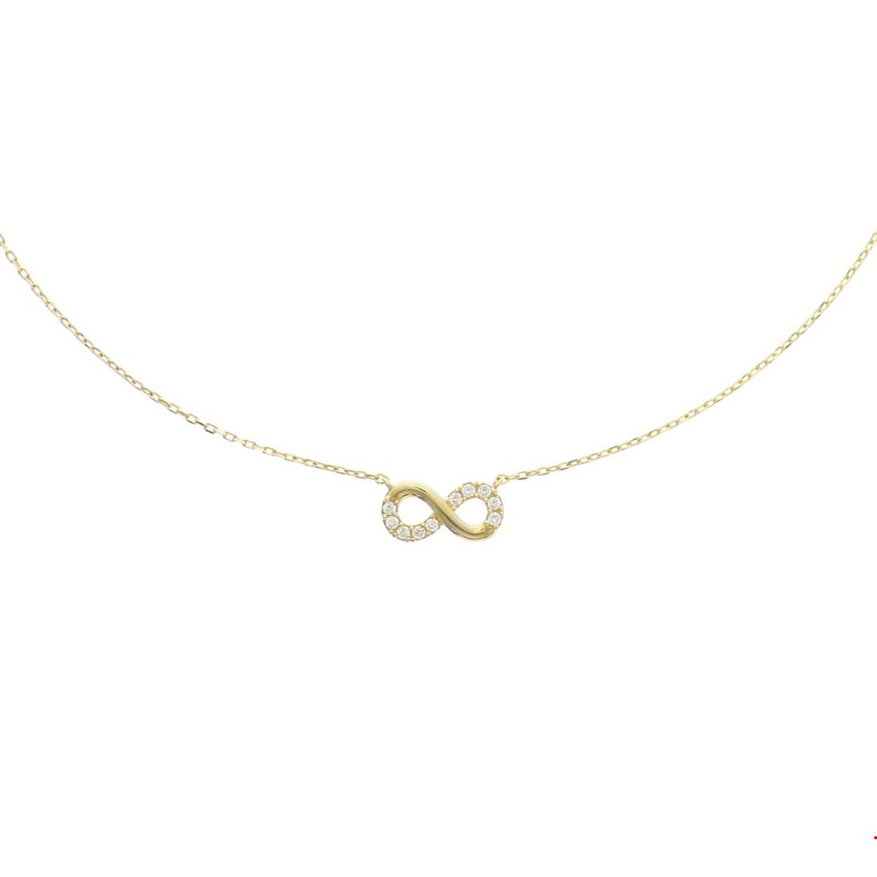 Beschrijving: Geelgouden collier met een infinity teken en zirkonia. De lengte bedraagt 40cm met 4cm extensie en de schakelbreedte is 0.8mm. 
Verpakt per: 1
Doelgroep: dames
Breedte: 0.8 mm
Kortste lengte: 40 mm
Langste lengte: 44 mm