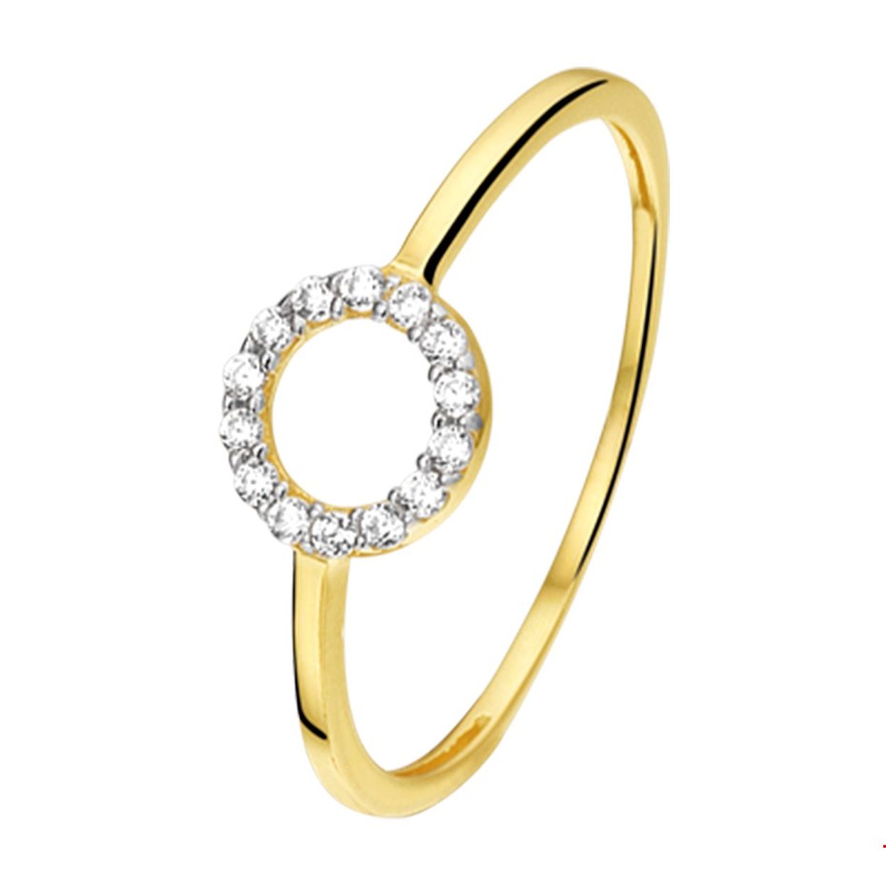 Trendy geelgouden 6.5mm brede ring uitgevoerd met een rijzetting van briljant geslepen zirkonia in een rondje. De blinkende zirkonia stenen en de poli afwerking laten deze ring bij elke outfit werkelijk stralen. Hou je van nieuwe trends en hippe sieraden dan mag deze ring niet missen in jou sieraden stash!.