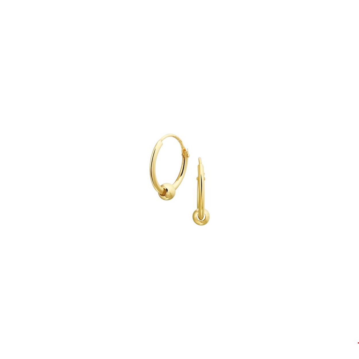 Beschrijving: Trendy geelgouden creolen met een afmeting van 13x1.3mm uitgevoerd met een bol van 3.5mm. Door de eenvoud en het verfijnde ontwerp kunnen deze creolen perfect worden gedragen met andere sieraden.
Uniekenummer serie: 42285
Verpakt per: 1
Doelgroep: dames
Breedte: 1.3 mm