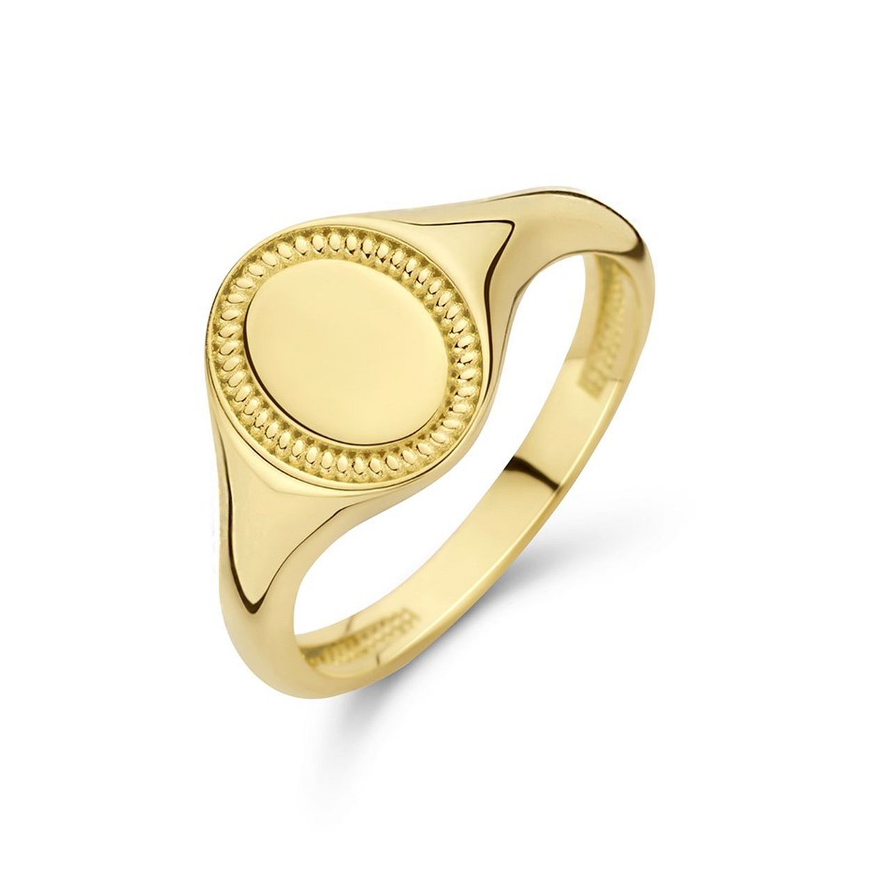 14k Geelgouden graveerring. De ring heeft een breedte van 9.5mm en de maat van de ring is maat 16