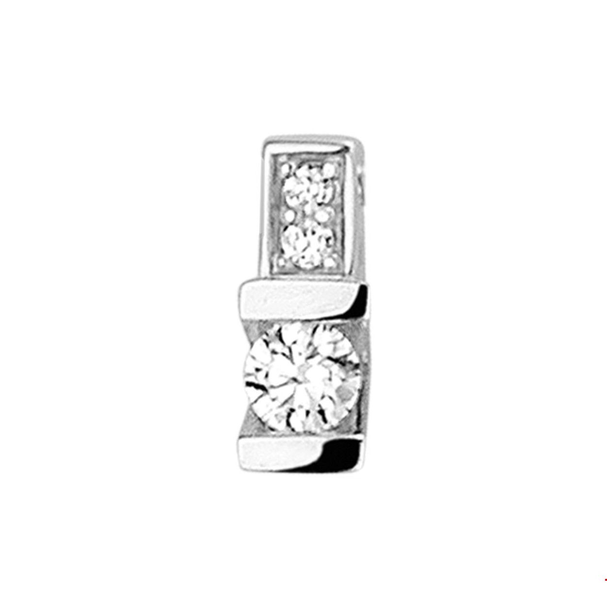 Chique witgouden hanger met een afmeting van 7.8x3mm uitgevoerd met een luxe briljant geslepen diamant van 0.06ct. Het strakke minimalistische ontwerp en de schitterende diamant geven dit sieraad subtiel een elegante uitstraling. Combineer de hanger met een collier uit onze collectie en de hanger kan direct om!. Tip: Perfect kado voor je dierbare of geliefde!. Diamonds are girls best friend!.