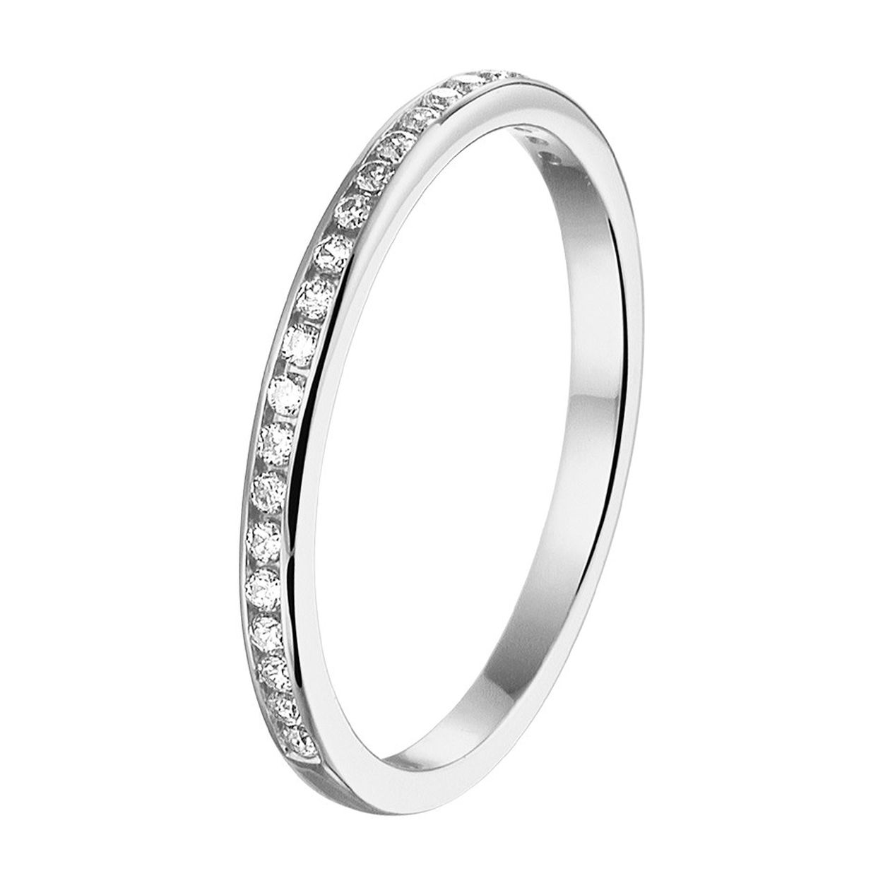 Beschrijving: Stijlvolle witgouden aanschuifring met een schitterende rij van zirkonia en een poli afwerking. Tip: Combineer deze ring met andere aanschuifringen voor een subtiele en elegante look.
Uniekenummer serie: 41991
Verpakt per: 1
Doelgroep: dames
Ringmaat: 17.00 mm (53)
Breedte: 2 mm
Zetting: alliance (rijzetting)
