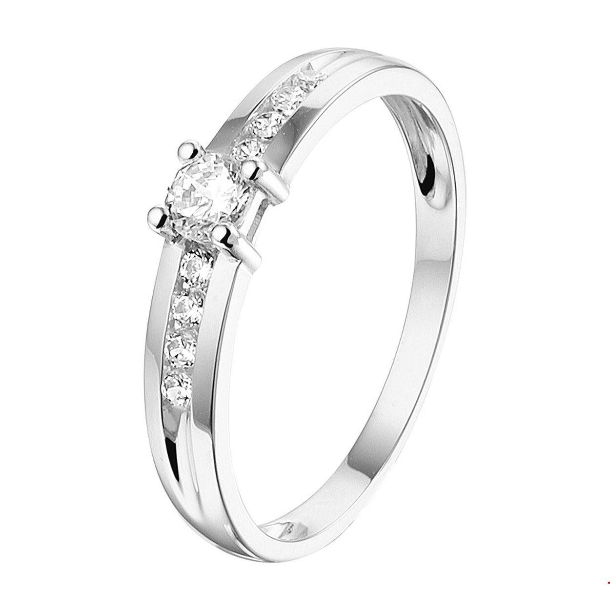 Stijlvolle witgouden ring met een schitterende rij van zirkonia. Tip: Combineer deze ring met bijpassende sieraden uit onze collectie of vanuit je eigen stash en creeer zo elke keer weer een nieuwe look.
Doelgroep: dames
Ringmaat: 16.50 mm (52)
Breedte: 4 mm
Zetting: entourage (rijzetting)