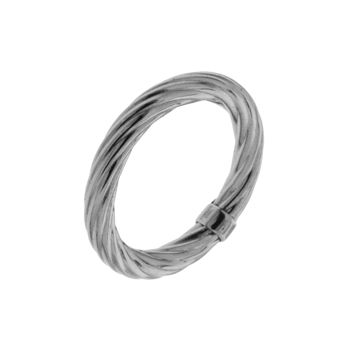 Stalen ring met een breedte van 3.4mm.