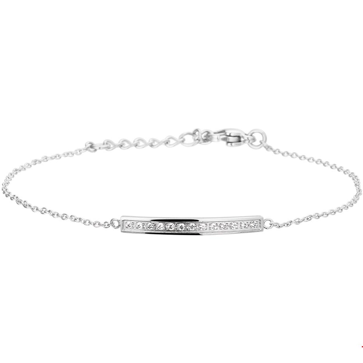 Beschrijving: Stijlvol stalen 1.3mm anker armband met een lengte van 16cm en een extensie van 3cm uitgevoerd met balkje van 2.5x24.5mm. Het balkje is ingelegd met een rijzetting van heldere briljant geslepen zirkonia. Tip: Combineer deze met bijpassende sieraden uit onze collectie voor een oogverblindende set!.
Verpakt per: 1
Doelgroep: dames
Breedte: 1.3 mm
Kortste lengte: 16 mm
Langste lengte: 19 mm
Zetting: alliance (rijzetting)