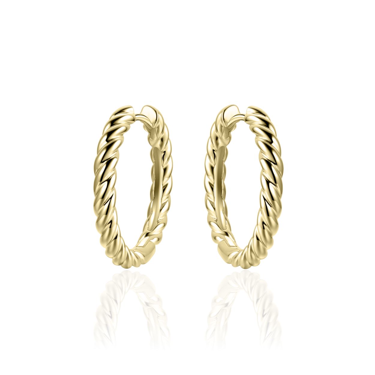 Oorringen uit de Bold Bands collectie van Gisser Jewels gemaakt van Geel Goud Verguld Zilver. De breedte is 3 mm. De diameter is 22 mm.