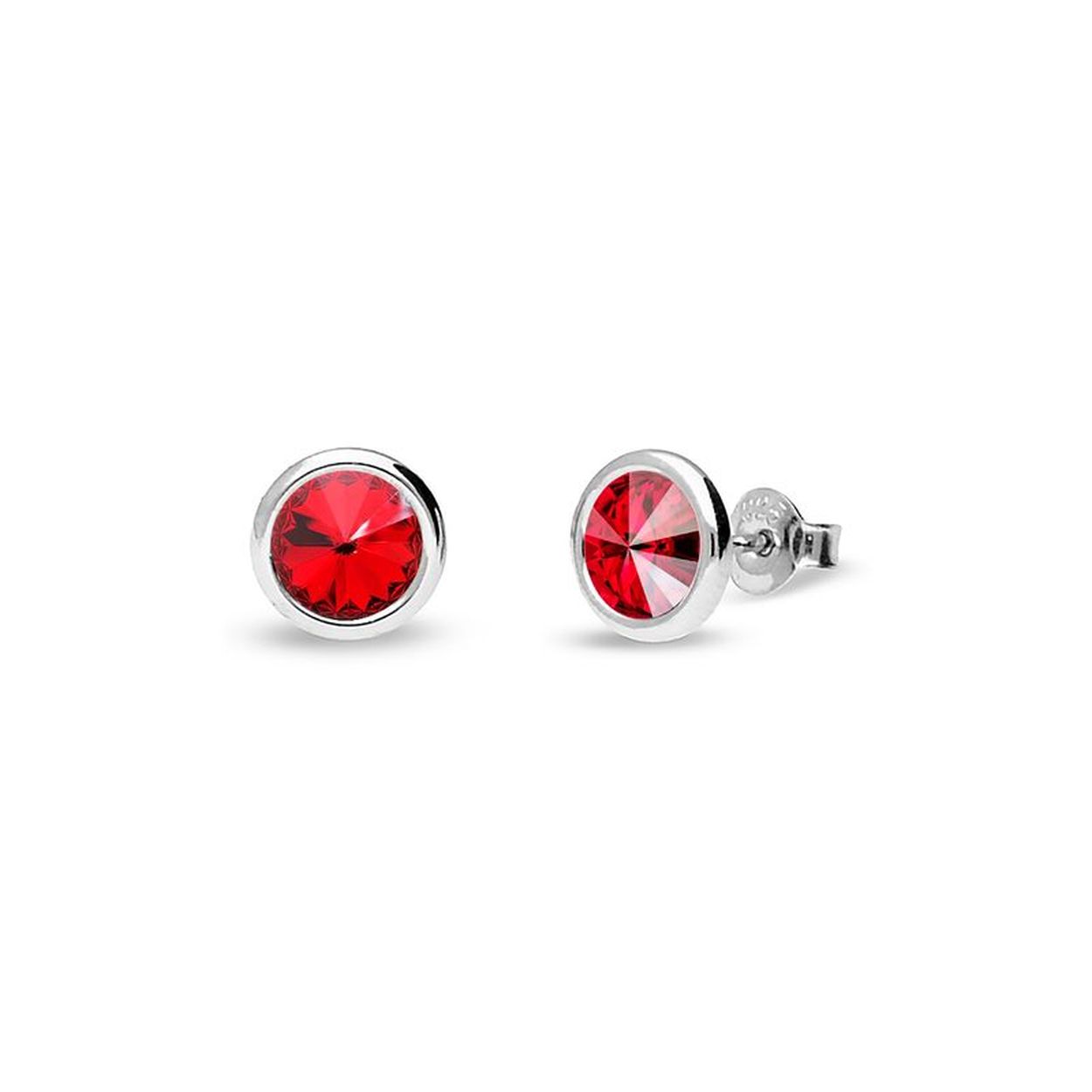 Maak je looks compleet met deze prachtige Light Siam Studs Oorbellen van SPARK Jewelry voor dames. De artikelcode is KR1122SS29LSI.