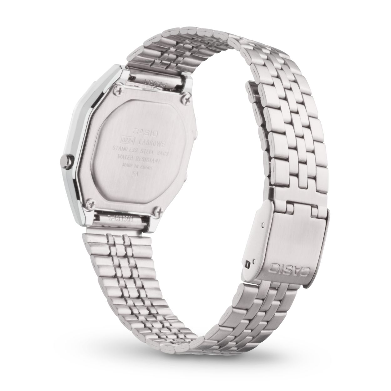 Dit horloge van Casio komt uit de collectie: Vintage ICONIC. Dit horloge heeft de volgende functies: LED lampje, Dagalarm, Automatische kalender, 12/24-uurs tijdweergave, Stopwatchfunctie - 1/100 sec. - 1 uur