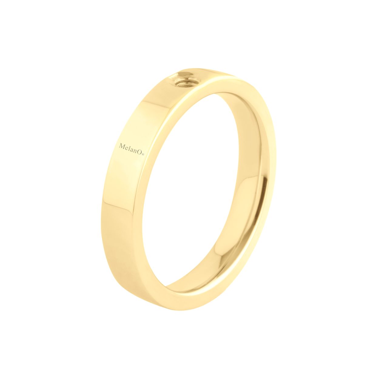 De Melano Twisted Tatum ring is een platte basic ring van 4 mm breed. Personaliseer deze ring door jouw favoriete Twisted steentje toe te voegen. Tip: combineer de Tatum ring met één van onze aanschuifringen uit de Melano Friends collectie. De Tatum ring is verkrijgbaar in een zilver-, rose goud- of goudkleurige plating.