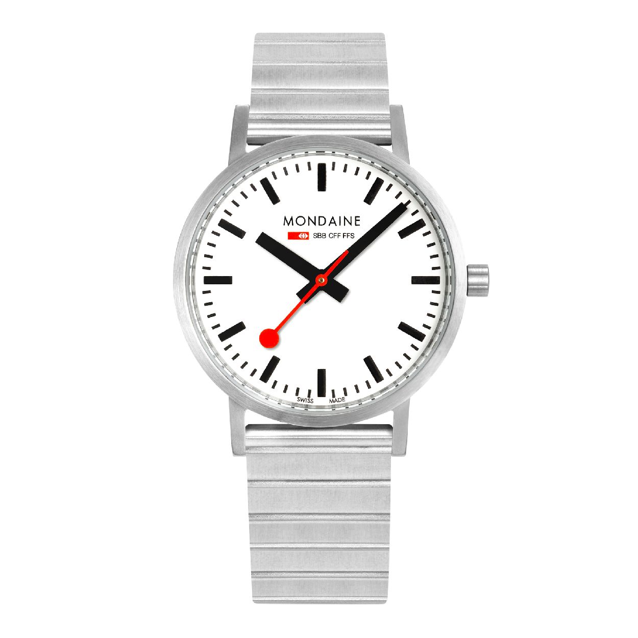 Mondaine M660.30360.16SBJ Classic Horloge - Staal - Zilverkleurig - 40mm

Een transformatie van de klassieker! De M660.30360.16SBJ beschikt over de iconische kenmerken van het klassieke Mondaine horloge, maar dan met een retro twist. Het stijlvolle ontwerp is gemaakt van zilverkleurig geborsteld roestvrijstaal en wordt gecombineerd met een zilverkleurige bracelet, een knipoog naar de modewereld in de jaren 70. De traditionele witte SBB-wijzerplaat met zwarte wijzers en een grote secondewijzer met rode stip zorgen voor een krachtige en zelfverzekerde look. 

Classic collectie
De Classic was de eerste Mondaine Official Swiss Railways Watch en is sinds 1986 in de collectie. De collectie belichaamt de eenvoud van de Zwitserse stationsklok, met haar onmiskenbare gemakkelijk af te lezen wijzerplaat en wereldberoemde rode secondewijzer. 

