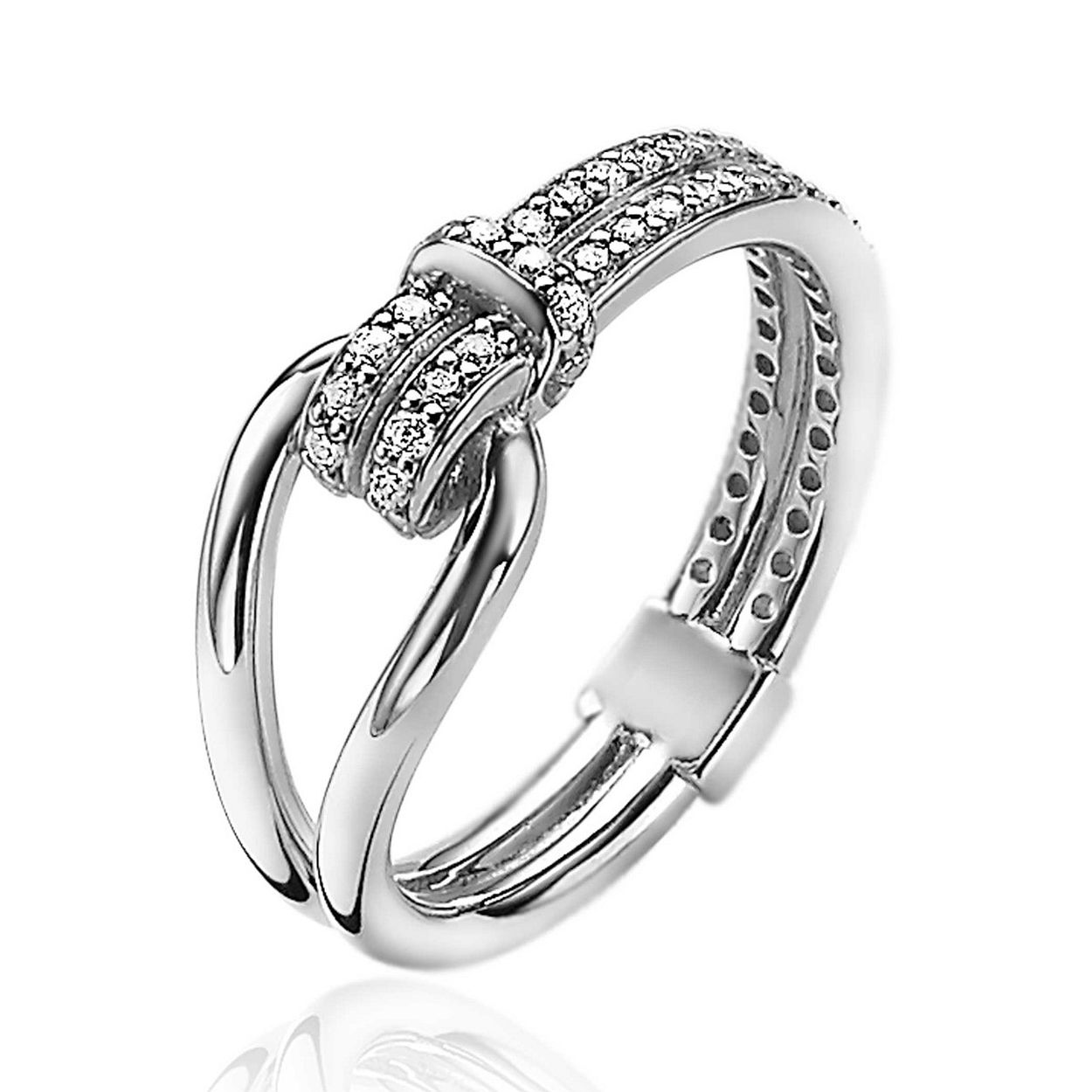 ZINZI zilveren ring met een vloeiende gladde lijn, geknoopt met een scheen bezet met witte zirconia's. Exclusief ontworpen door Mart Visser. Deze ring draagt herkenbaar de signatuur van Mart Visser. Vervaardigd van eerste gehalte zilver (925) en met extra rodiumlaag voor een langdurige glans.
