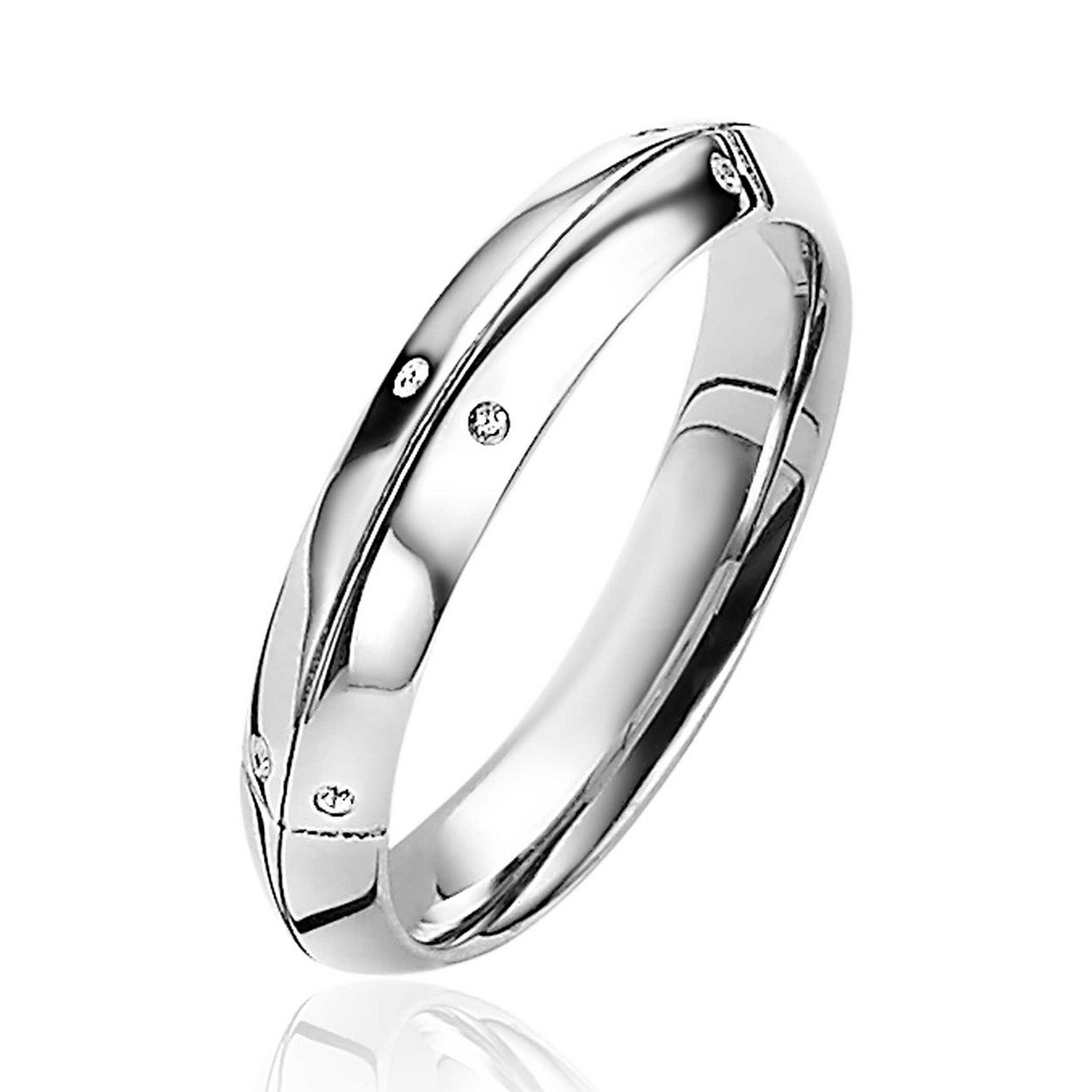 ZINZI zilveren ring (4mm breed), bezet met zes kleine ronde witte zirconia's. Exclusief ontworpen door mode-ontwerper Mart Visser. De scheen van de ring is taps toelopend en geeft een speciale uitstraling om de vinger. Met herkenbaar de signatuur van Mart Visser. Vervaardigd van eerste gehalte zilver (925) en met extra rodiumlaag voor een langdurige glans. 