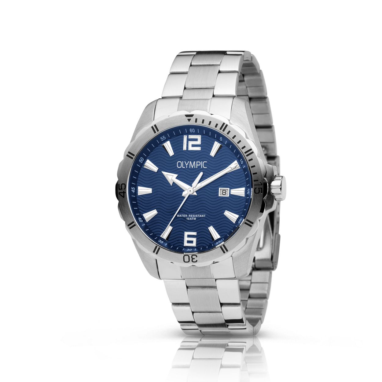 Olympic OL72HSS249 PIETER - Horloge - Staal - Blauw
Dit unieke Olympic horloge met artikelnummer: OL72HSS249 is een sportief herenhorloge. De zilverkleurige stalen kast heeft een tachymeter op de bezel en een blauwe bewerkte wijzerplaat met datum. De uurs-aanduiding is opvallend door de lumibrite strepen, cijfers en wijzers. Aan het horloge zit een stalen schakelband met vouwsluiting. Het horloge heeft een mineraalglas, een afmeting van 43mm en is 10 ATM.

Waterdichtheid 10 ATM
Dit horloge is bestand tegen water bij het zwemmen en douchen. Dit horloge is niet bestand tegen (grote) waterdruk dus je kunt er niet mee duiken.

Het merk:
Een mooi horloge hoeft niet duur te zijn! Het Nederlandse horlogemerk Olympic levert stoere chronografen, slimline series, digitale uurwerken en elegante dameshorloges. De prijs-kwaliteitverhouding staat bij Olympic hoog in het vaandel met prijzen die uiteenlopen van € 34,95 tot en met € 139,00.

100% Nederlands ontwerp, waterdicht en standaard 3 jaar fabrieksgarantie.

Specificaties:
- Zilverkleurige horlogekast
- Blauwe wijzerplaat
- Zilverkleurige schakelband
- 10 ATM (Regen- & spatwaterdicht)
- Standaard 3 jaar fabrieksgarantie
- Mineraalglas