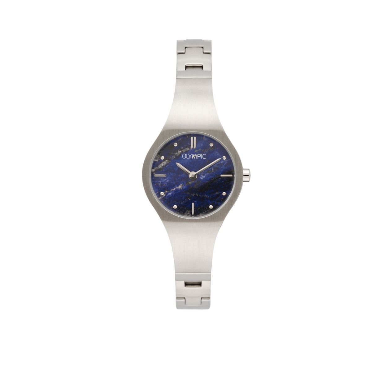Ingetogen en stijlvol! Zo laat dit horloge uit de Olympic Elegant collectie zich het beste omschrijven. De kast en bracelet zijn gemaakt van geborsteld, huidvriendelijk edelstaal. De kast is licht gebogen en er kunnen veel schakels uit waardoor de pasvorm perfect is voor vrijwel iedere damespols. Het geharde mineraal glas is mooi vlak verwerkt in de kast en daardoor voelt dit horloge zeer comfortabel aan. De kast is slechts 26 mm breed. Dit model heeft een wijzerplaat met Lapis Lazuli motief. Mineraal glas Ronde kastvorm � 26 mm Geborstelde, edelstalen horlogekast en bracelet Blauwe wijzerplaat (Lapis Lazuli motief) met opliggende indexen 3 ATM (Zwemmen en snorkelen) Het merk Olympic is in 1956 opgericht aan de Jekerstraat te Amsterdam. Door de jaren heen heeft Olympic zich gemanifesteerd als een no-nonsense merk met een uitzonderlijk hoge prijs-kwaliteit verhouding. Anno 2018 is de collectie uitgebreid met tal van modellen die inspelen op de laatste trends, van minimalistisch Scandinavische vormgeving voor vrouwen tot stoere casual sportieve modellen voor mannen. Gebruikmakend van hoogwaardige materialen zoals edelstaal en titanium �n State Of The Art uurwerken kunt u daarbij vertrouwen op de traditionele Olympic kwaliteit. Standaard biedt Olympic 3 jaar garantie op alle horloges. 