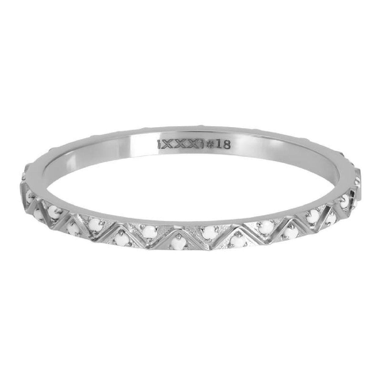 Deze ring is van het merk iXXXi Jewelry. Het damessieraad is zilver van kleur. De ring is 19 millimeter.