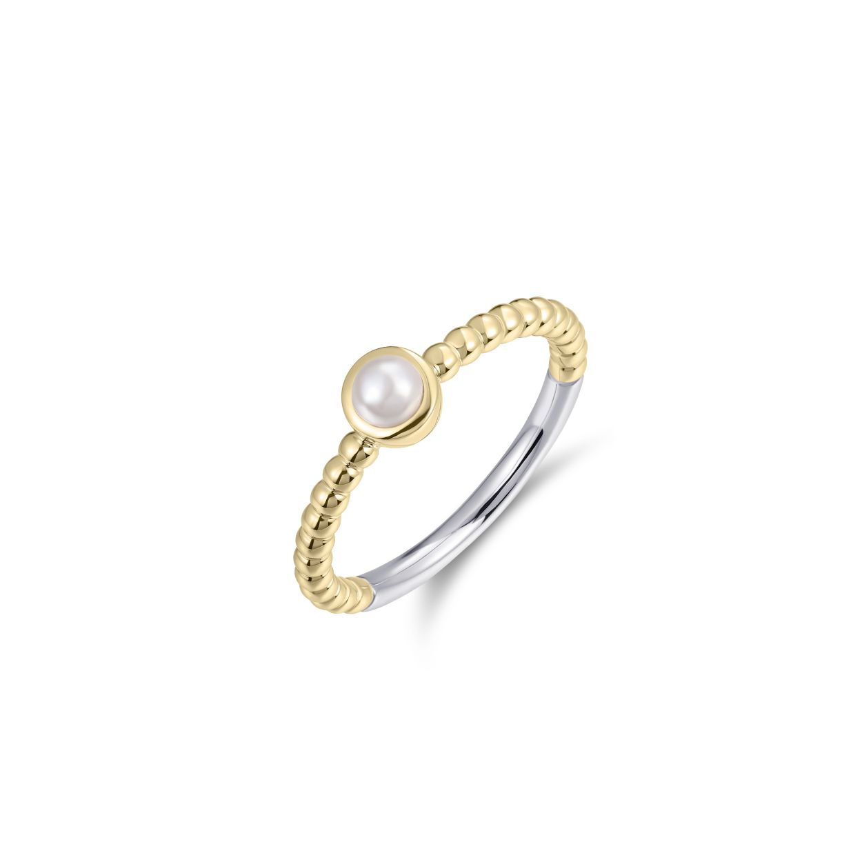 Ring uit de Daily Essentials collectie van Gisser Jewels gemaakt van Geel Goud Verguld Zilver. De ringmaat is 56 en de ringbreedte is 2 - 5 mm.