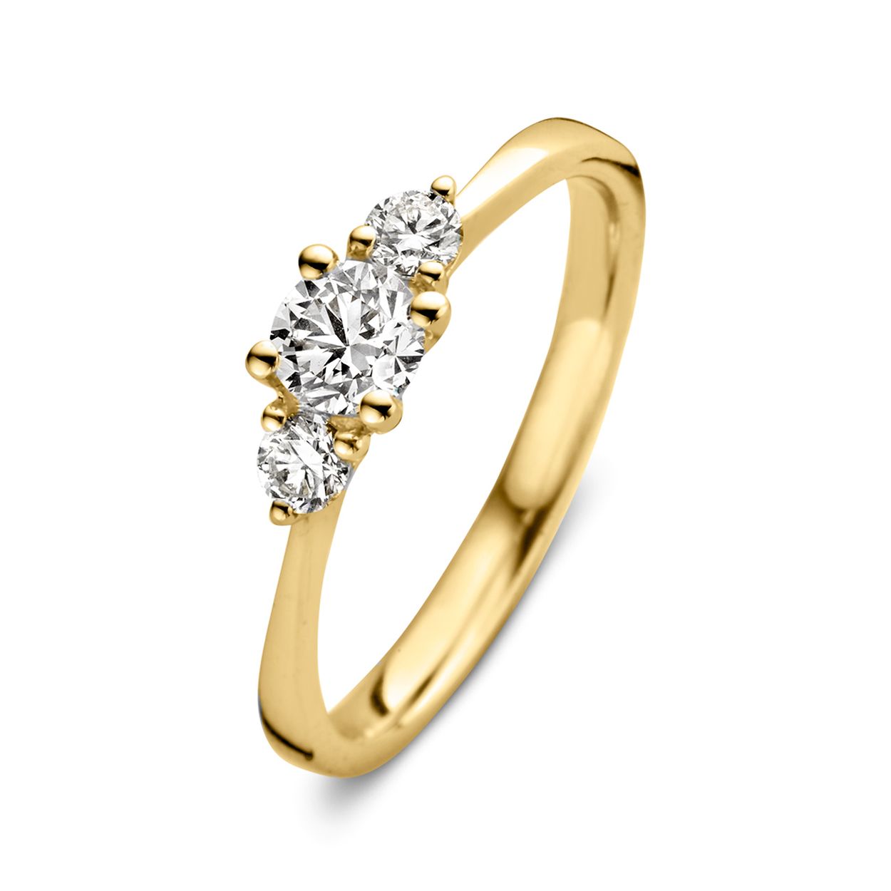 18 karaat geel gouden ring met Lab Grown diamant model Alix is onze schitterende driesteensring! Zoals de naam al verklapt bevat de ring drie diamanten, waarbij de twee zijstenen de grote middensteen extra laten stralen. Bij een driesteensring staan de drie stenen symbool voor het verleden, heden en de toekomst. Het is daarom een perfecte ring voor speciale gelegenheden als bijvoorbeeld een verloving! We hebben Alix bovendien zo ontworpen dat er een aanschuif- of trouwring tegenaan gedragen kan worden. Wat dacht je bijvoorbeeld van onze Millie ring?
Kies zelf de gewenste steengrootte van jouw diamanten. De Alix ring is in verschillende maten en goudkleuren beschikbaar. 