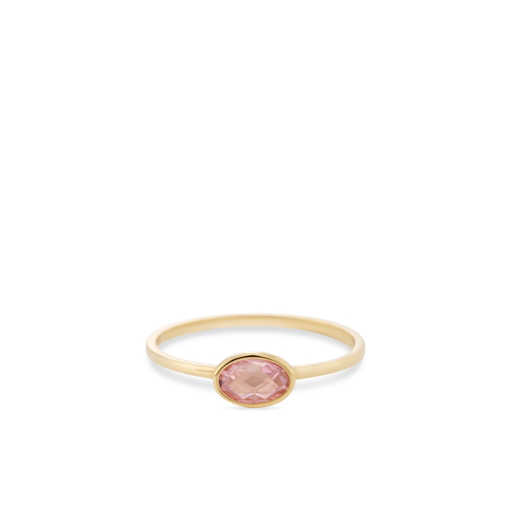 Deze prachtige aanschuifring is van Swing Jewels. De ring is voorzien van een schitterende fuchsia ovaal geslepen zirkonia steen. Deze steen is 7 mm breed en 4,8 mm lang. De ring is vervaardigd uit hoogwaardig  geelgoud. Combineer de aanschuifringen uit de collectie!