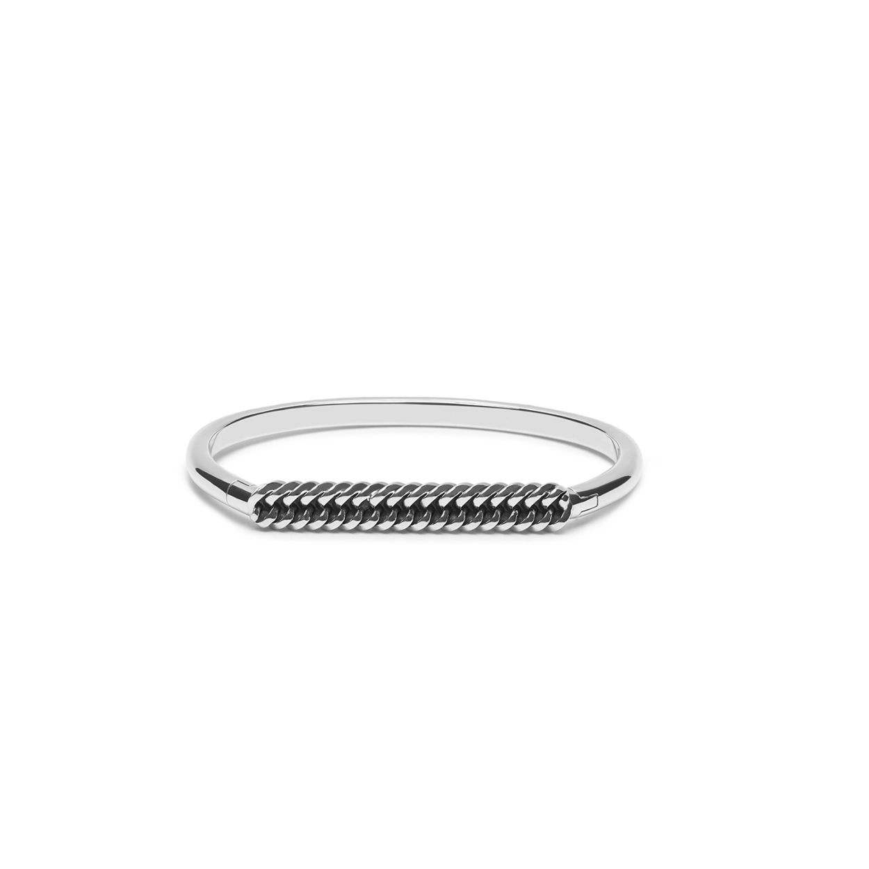 Buddha To Buddha 1e gehalte zilveren bangle met scharnier en bovenop een recht gourmet stuk . Model: 014-Chain-d