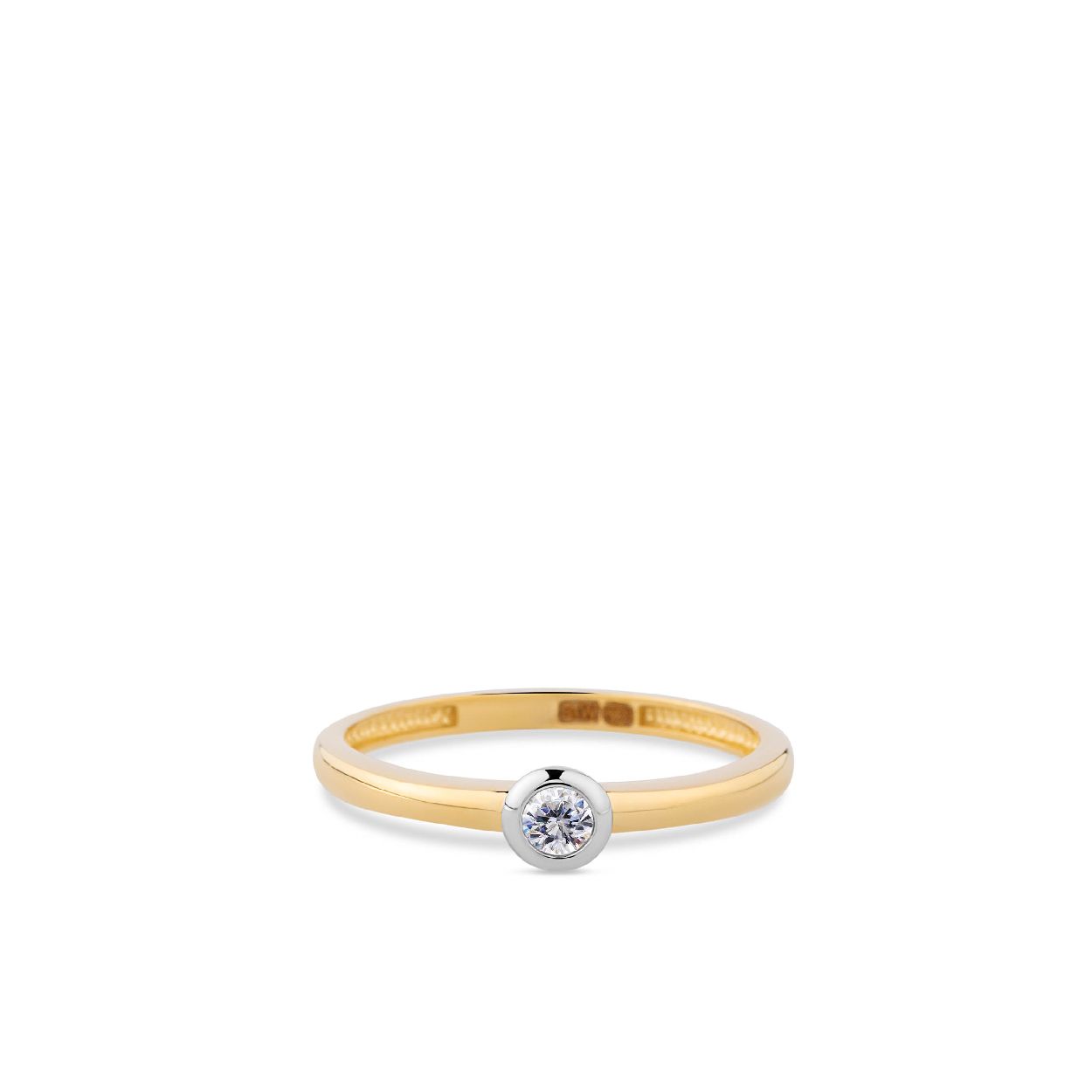 Dit is een ring van het merk Swing Jewels. De kleur van het sieraad is wit en geelgoud. Dit sieraad bevat de edelsteen: zirconia. De kleur van deze edelsteen is: wit.