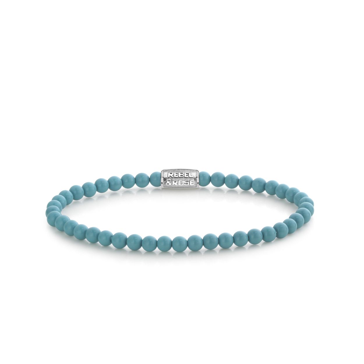 Deze armband is van het merk Rebel & Rose. Het is een damessieraad. De armband is blauw van kleur.