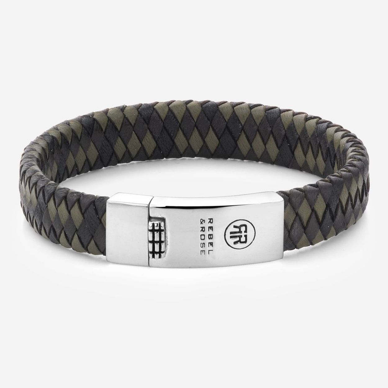 Leren armband van het merk Rebel & Rose. De armband is handmade op Bali met de mooiste leer-soorten en een verzilverde sluiting.