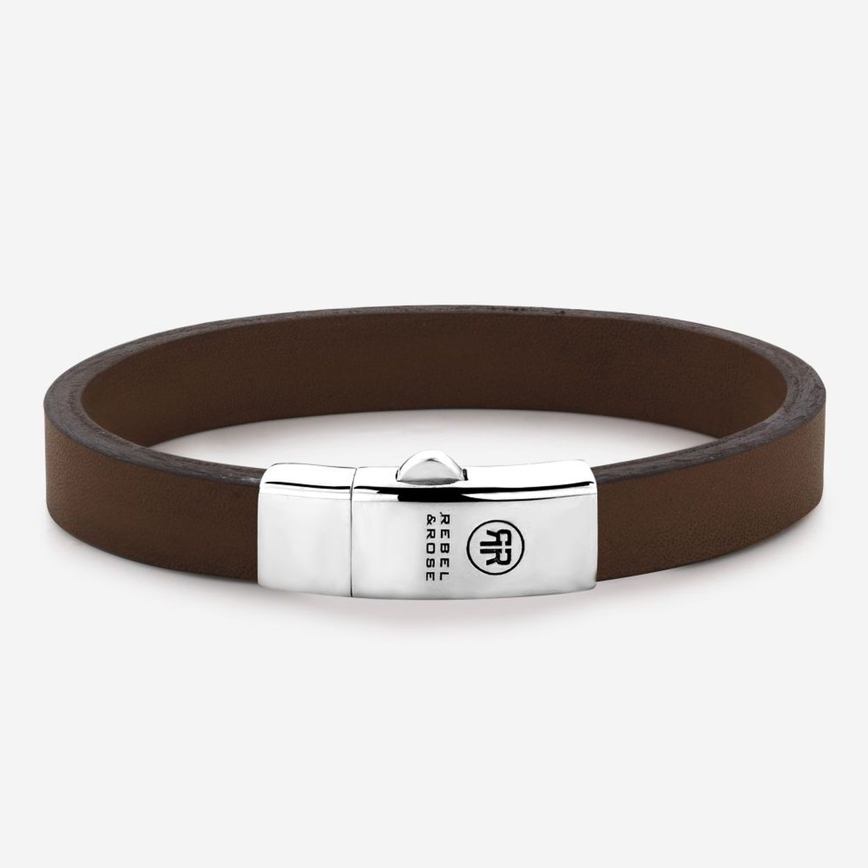 Leren armband van het merk Rebel & Rose. De armband is handmade op Bali met de mooiste leer-soorten en een Sterling Zilveren sluiting (925).