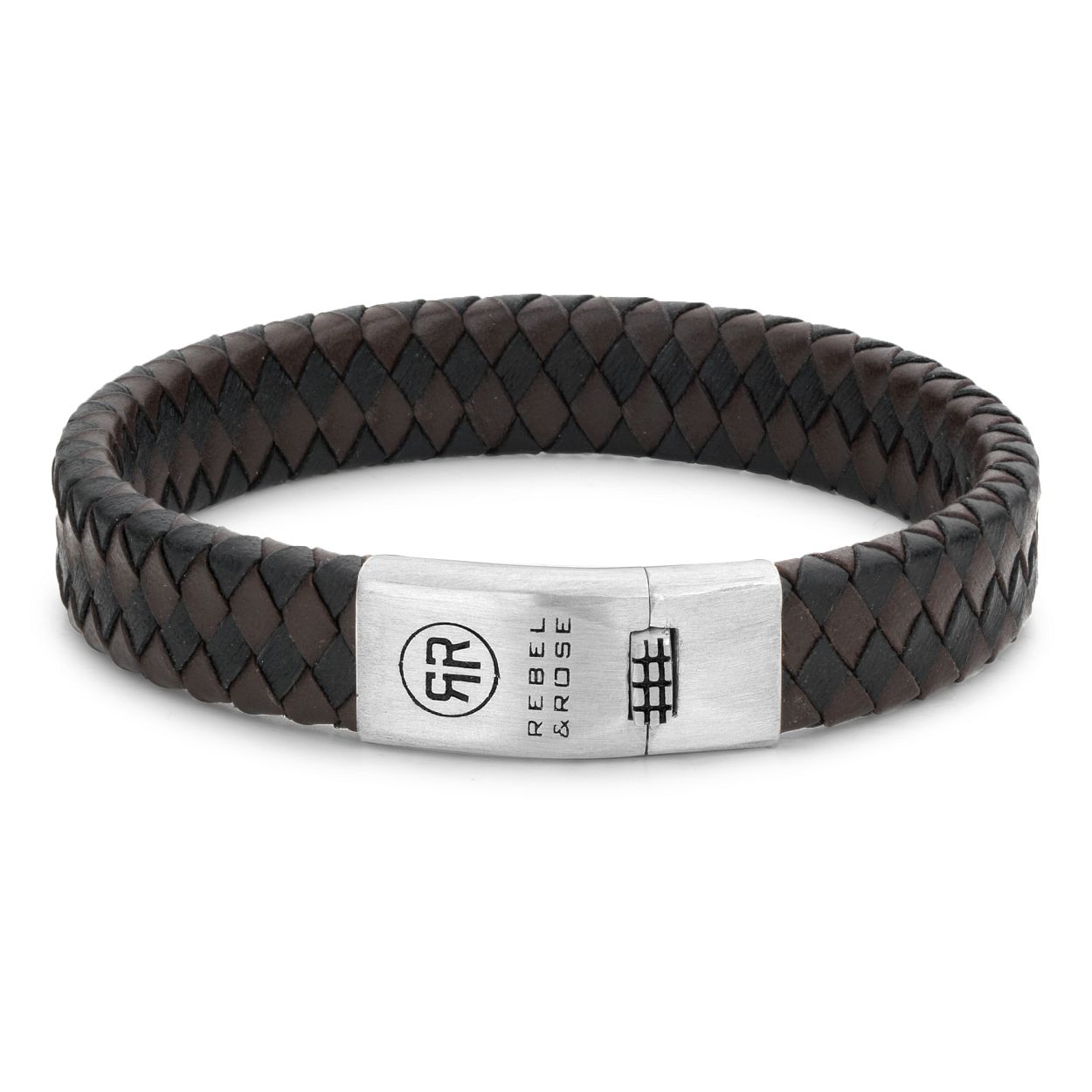 Deze armband is van het merk Rebel & Rose. Het is een herensieraad. De armband is zwart van kleur.