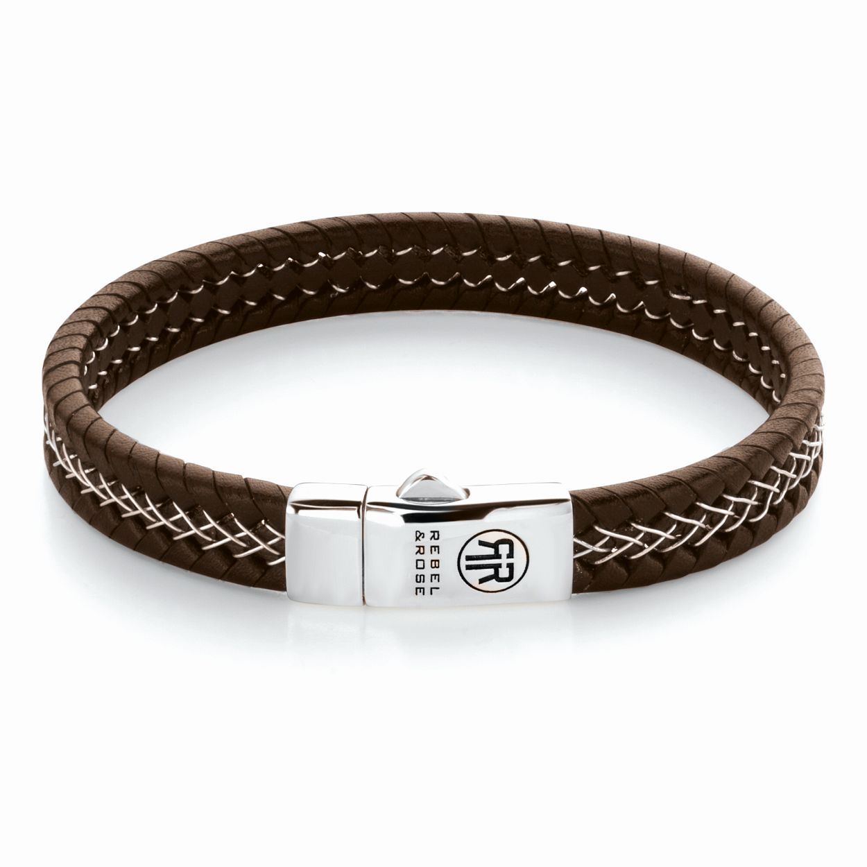 Deze armband is van het merk Rebel & Rose. Het is een herensieraad. De armband is bruin van kleur.