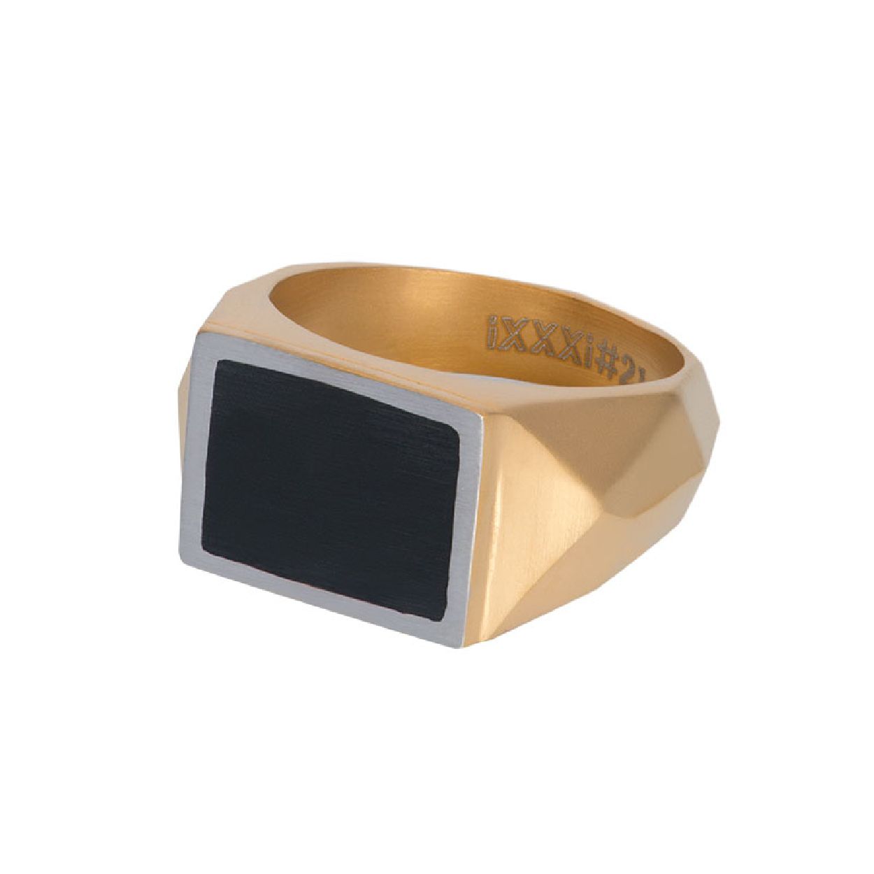 De iXXXi MEN single ring Audi is gemaakt van stainless steel en heeft een mat goudkleurige uitstraling. De solitaire ring heeft de uitstraling van een stoere zegelring, maar dan met het design wat past bij de iXXXi MEN collectie. De mat goudkleurige ring is breed van boven en smal van onderen. Aan de bovenkant is de single ring voorzien van een rechthoekig design met een matzwart kleurige invulling. De single ring Audi is verkrijgbaar in de maten 19 t/m 23. Met welke items uit de iXXXi MEN collectie combineer jij de mat goudkleurige solitaire ring Audi?