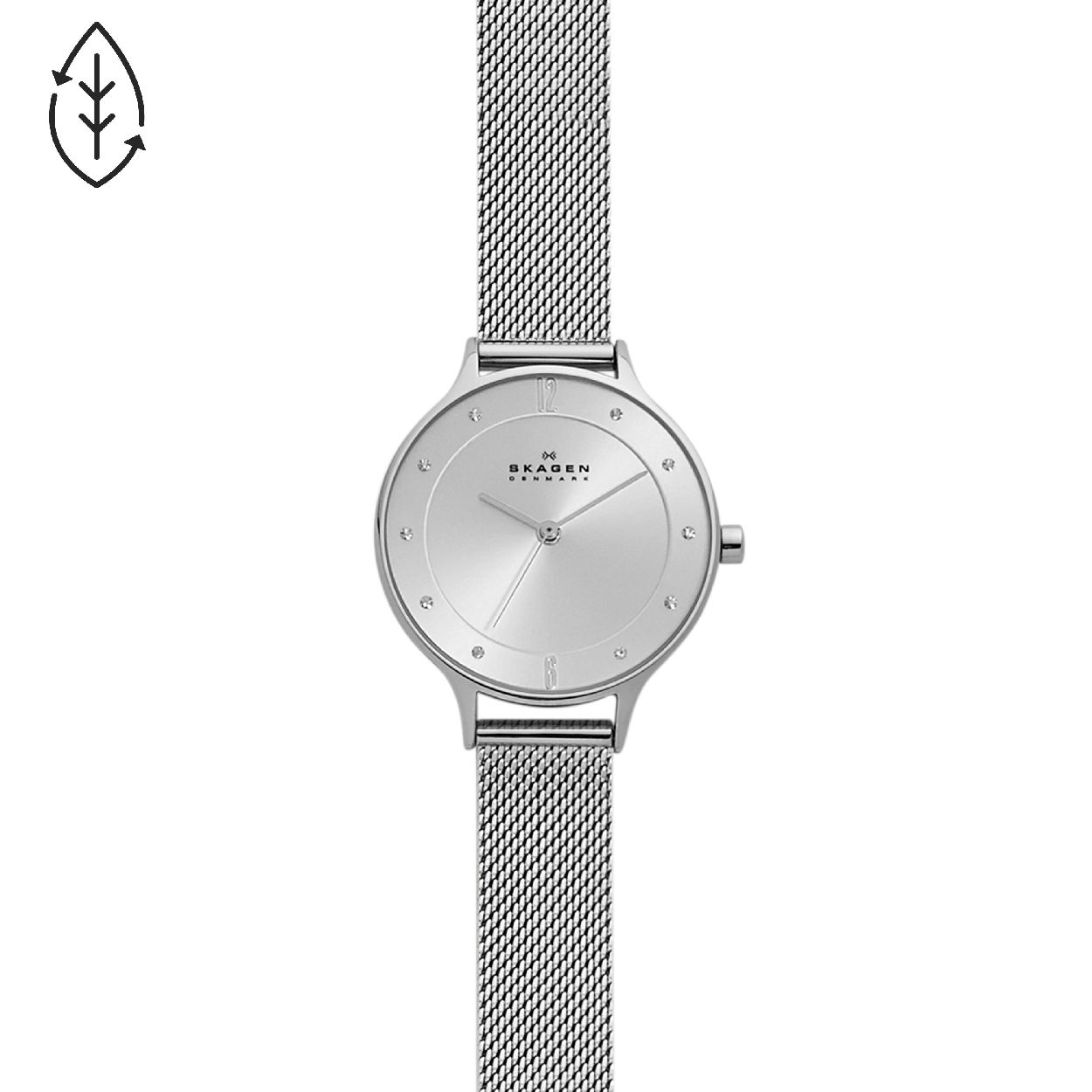 Dit dameshorloge is van het merk Skagen. Het is een  horloge met een band gemaakt van edelstaal . De diameter van de kast is 30 mm.
De verdere specificaties van het horloge zijn als volgt:
Bandbreedte (mm): 12
Kastmateriaal: edelstaal
Techniek: quartz